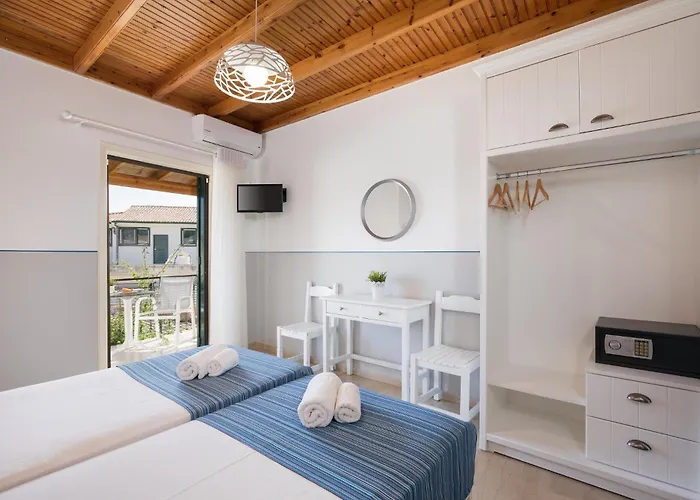 Bella Vista Beach Hotel